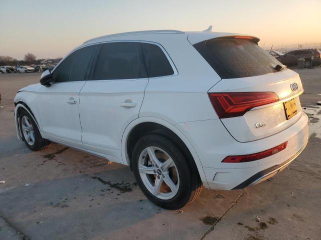 WA1AAAFY1M2071636 - 2021 AUDI Q5 PREMIUM WHITE photo 2