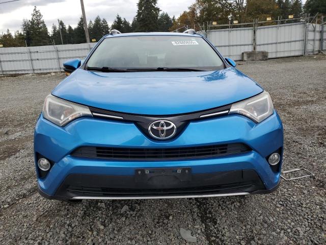 JTMRFREV6GD195717 - 2016 TOYOTA RAV4 XLE ლურჯი ფოტო 5