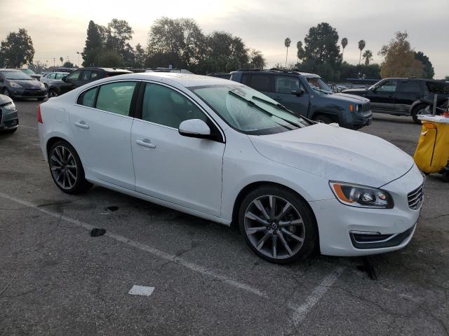 YV149MFK9F2368109 - 2015 VOLVO S60 PREMIER WHITE photo 4