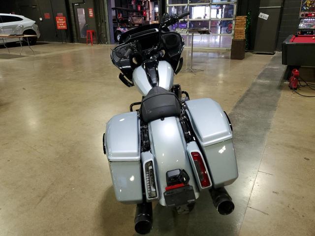 1HD1KH716RB623442 - 2024 HARLEY-DAVIDSON FLTRX 银色 照片 4