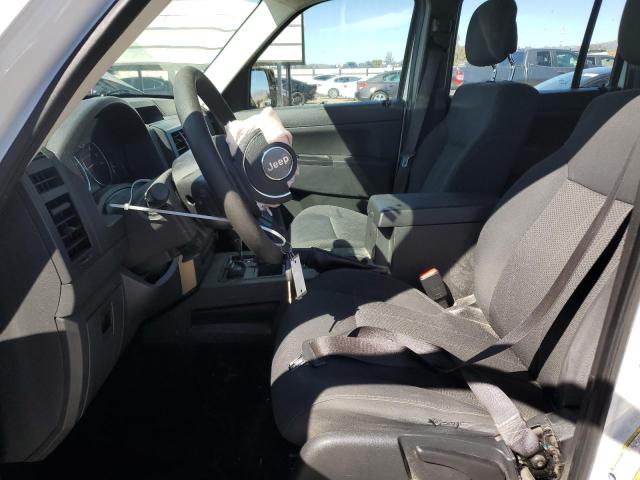 1C4PJMAK7CW120043 - 2012 JEEP LIBERTY SPORT WHITE photo 7