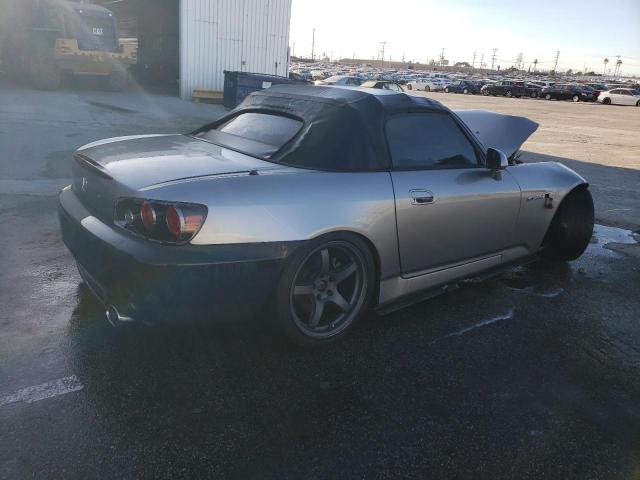 JHMAP21445S006651 - 2005 HONDA S2000 SILVER photo 3