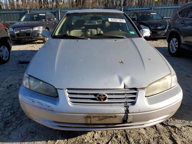 4T1BG22K2XU452951 - 1999 TOYOTA CAMRY CE SILVER photo 5