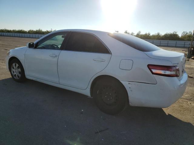 4T4BF3EK8AR083546 - 2010 TOYOTA CAMRY BASE Սպիտակ լուսանկար 2