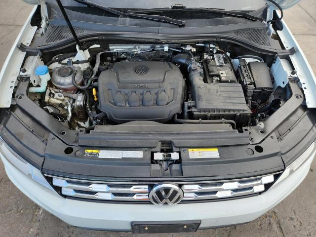 3VV2B7AX5MM069715 - 2021 VOLKSWAGEN TIGUAN SE Blanc photo 12