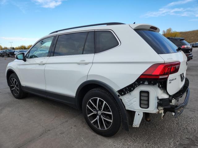 3VV2B7AX5MM069715 - 2021 VOLKSWAGEN TIGUAN SE Blanc photo 2