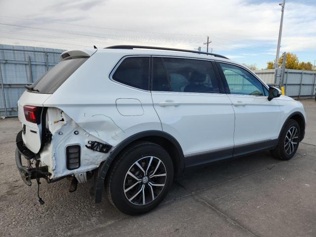 3VV2B7AX5MM069715 - 2021 VOLKSWAGEN TIGUAN SE Blanc photo 3