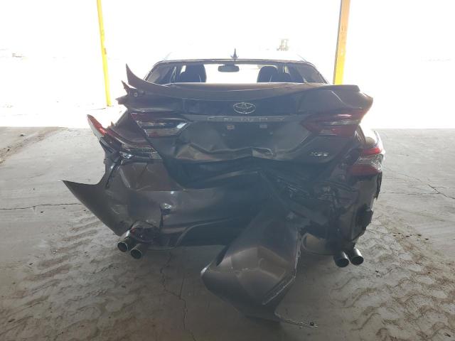 4T1K61AK7NU717830 - 2022 TOYOTA CAMRY XSE 灰色 照片 6