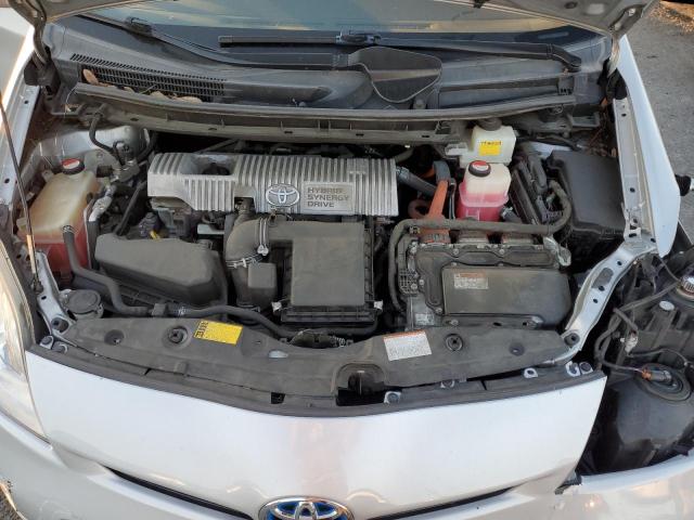 JTDKN3DU7F0445031 - 2015 TOYOTA PRIUS SILVER photo 11