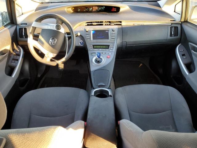 JTDKN3DU7F0445031 - 2015 TOYOTA PRIUS SILVER photo 8