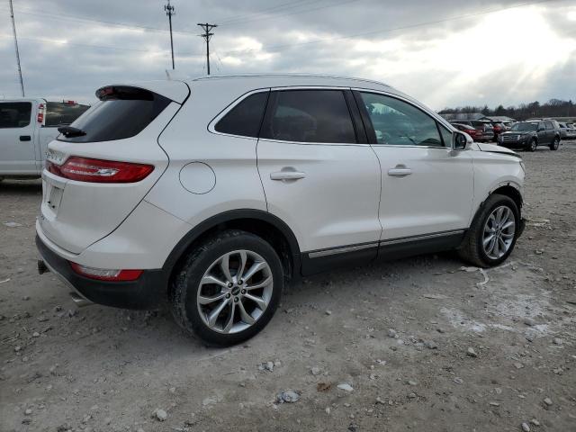 5LMTJ2DH1HUL41104 - 2017 LINCOLN MKC SELECT WHITE photo 3