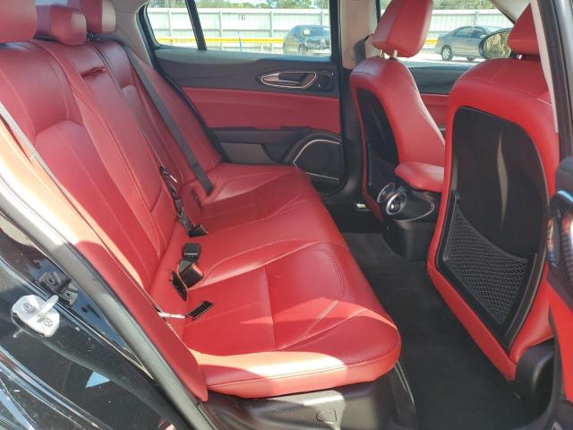 ZARFAECN7J7591700 - 2018 ALFA ROMEO GIULIA TI შავი ფოტო 10