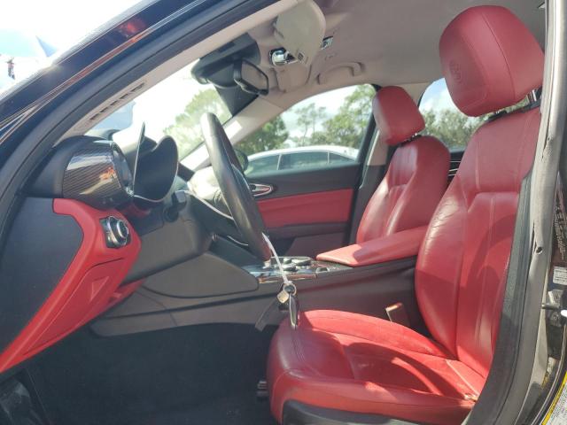 ZARFAECN7J7591700 - 2018 ALFA ROMEO GIULIA TI შავი ფოტო 7