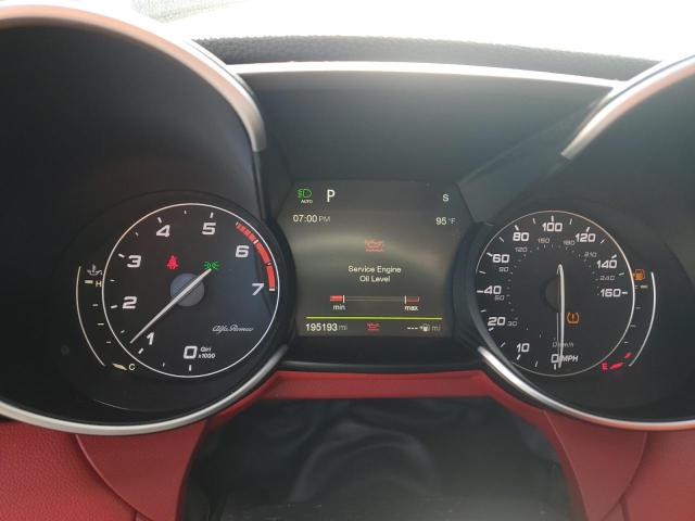 ZARFAECN7J7591700 - 2018 ALFA ROMEO GIULIA TI შავი ფოტო 9