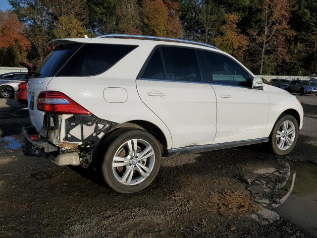4JGDA5HB5FA606927 - 2015 MERCEDES-BENZ ML 350 4MATIC WHITE photo 3