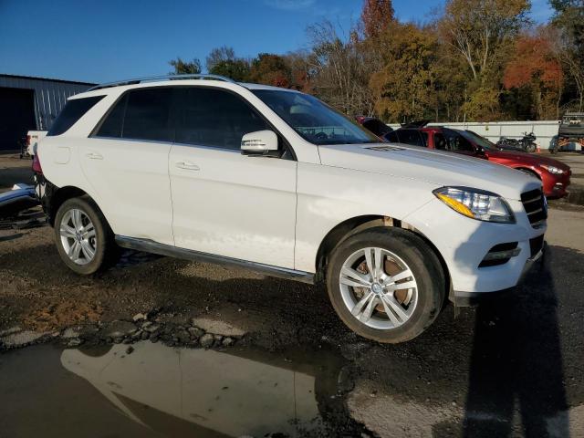 4JGDA5HB5FA606927 - 2015 MERCEDES-BENZ ML 350 4MATIC WHITE photo 4