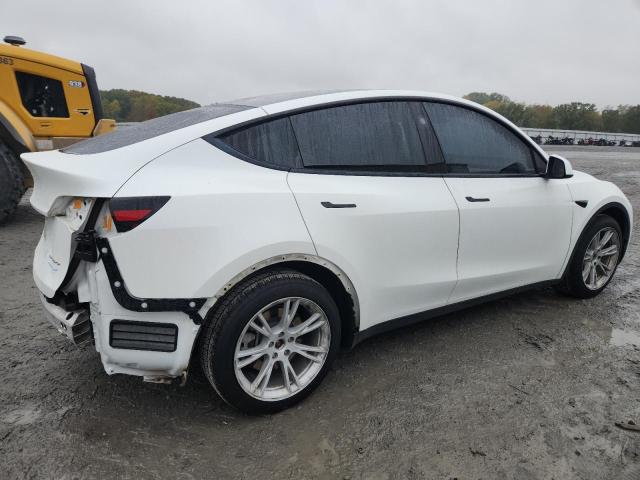 7SAYGAEE3PF840944 - 2023 TESLA MODEL Y Белый фото 3