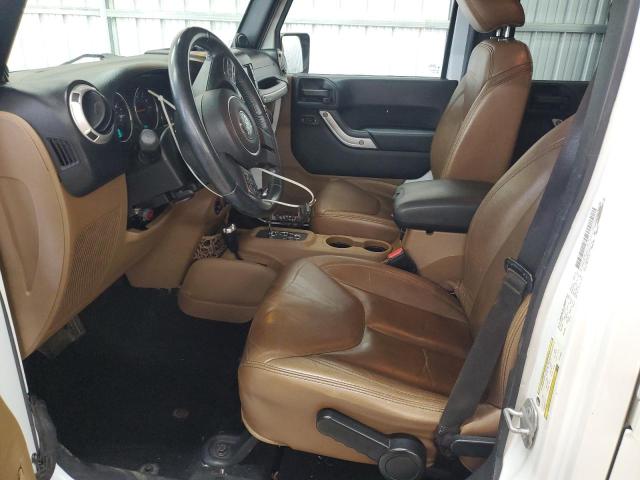 1C4BJWEGXEL259082 - 2014 JEEP WRANGLER U SAHARA WHITE photo 7