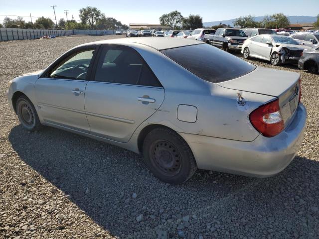 JTDBE32K730197330 - 2003 TOYOTA CAMRY LE 银色 照片 2