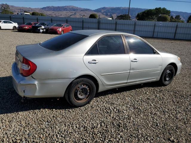 JTDBE32K730197330 - 2003 TOYOTA CAMRY LE 银色 照片 3