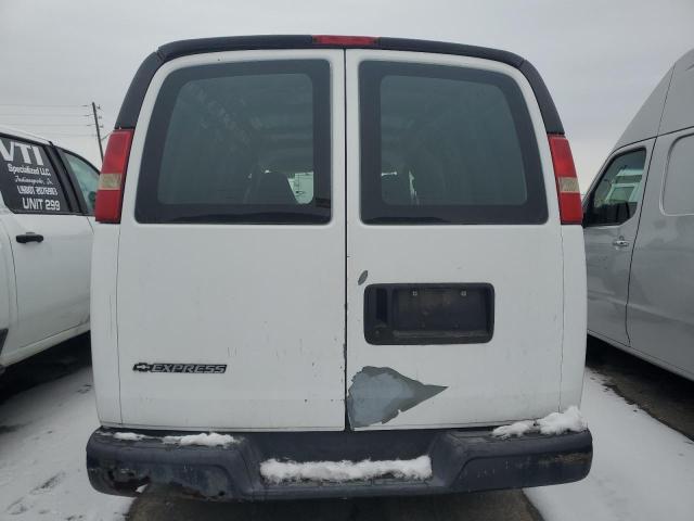 1GCFG15X471248077 - 2007 CHEVROLET EXPRESS G1 WHITE photo 6