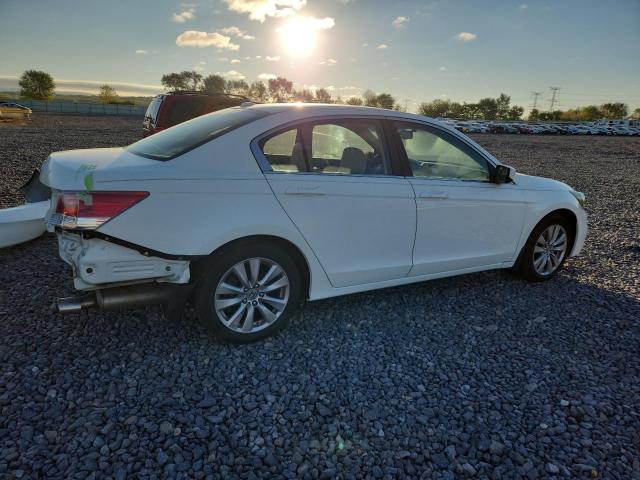 1HGCP2F88CA224800 - 2012 HONDA ACCORD EXL WHITE photo 3