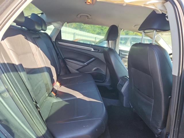 1VWDT7A33HC054653 - 2017 VOLKSWAGEN PASSAT R-LINE Boz foto 10