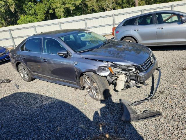 1VWDT7A33HC054653 - 2017 VOLKSWAGEN PASSAT R-LINE Boz foto 4