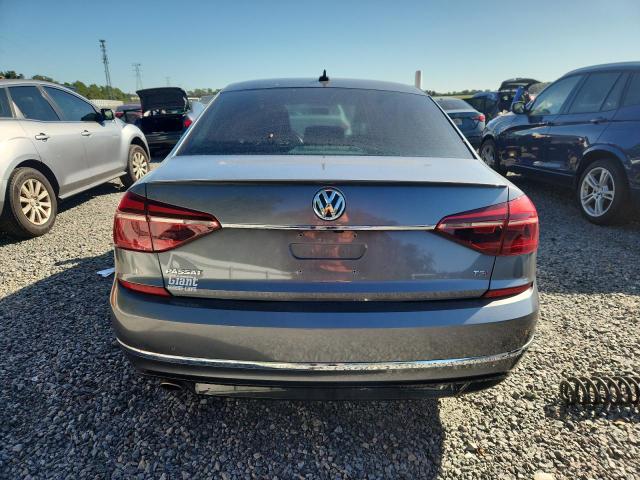 1VWDT7A33HC054653 - 2017 VOLKSWAGEN PASSAT R-LINE Boz foto 6