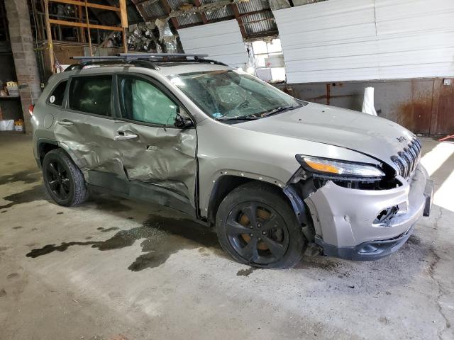 1C4PJMCS0GW197338 - 2016 JEEP CHEROKEE LATITUDE 银色 照片 4