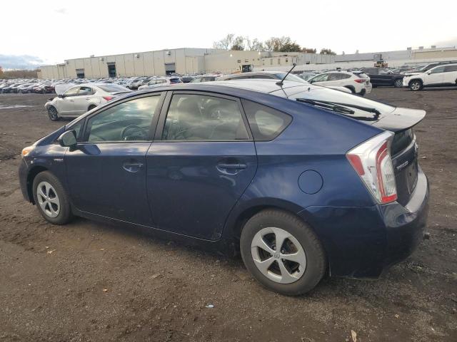 JTDKN3DUXE1750371 - 2014 TOYOTA PRIUS BLUE photo 2