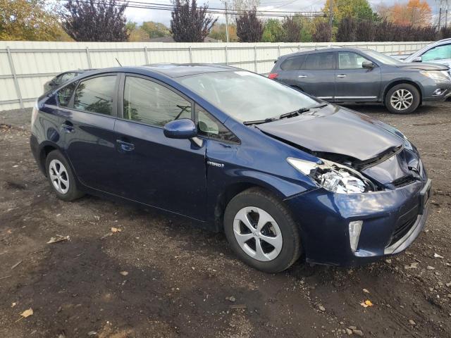 JTDKN3DUXE1750371 - 2014 TOYOTA PRIUS BLUE photo 4