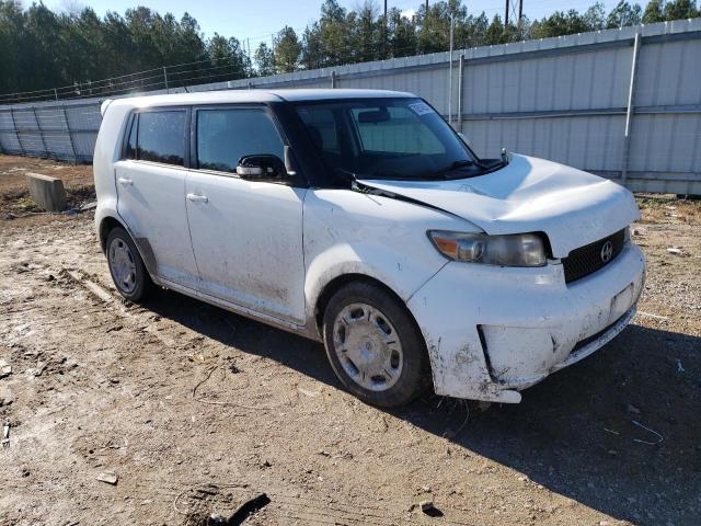 JTLZE4FE8A1112936 - 2010 TOYOTA SCION XB WHITE photo 4