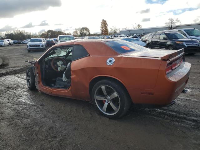 2B3CJ7DJXBH575583 - 2011 DODGE CHALLENGER SRT-8 ნარინჯისფერი ფოტო 2