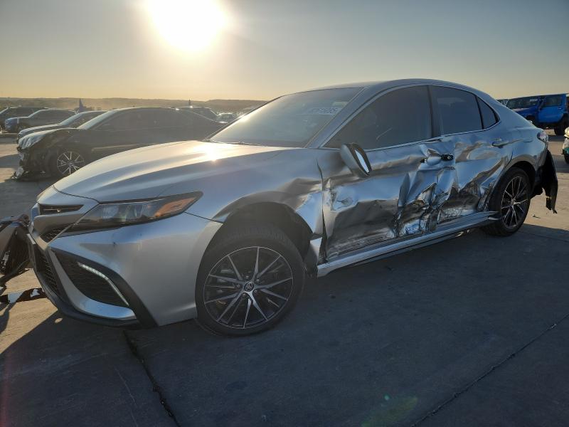 2022 TOYOTA CAMRY SE, 