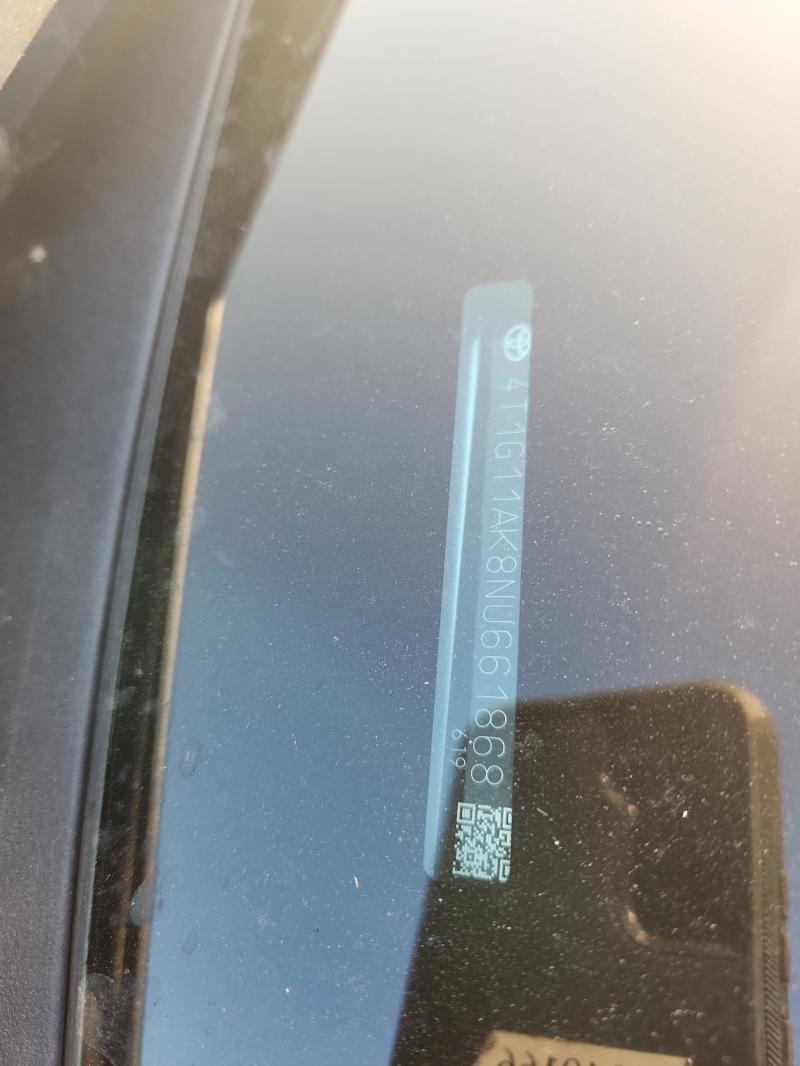 4T1G11AK8NU661868 - 2022 TOYOTA CAMRY SE SILVER photo 12