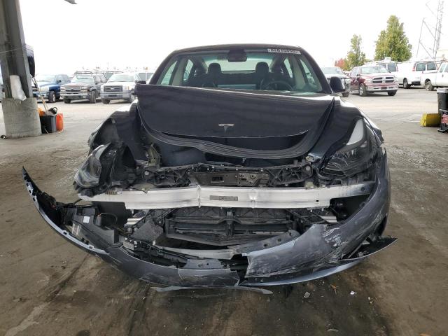 5YJ3E1EC2NF260240 - 2022 TESLA MODEL 3 灰色 照片 5