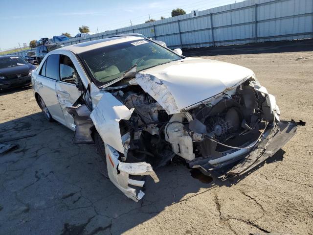 1G6DC67A250155623 - 2005 CADILLAC STS WHITE photo 4