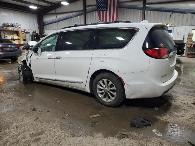 2C4RC1BGXHR691666 - 2017 CHRYSLER PACIFICA TOURING L WHITE photo 2