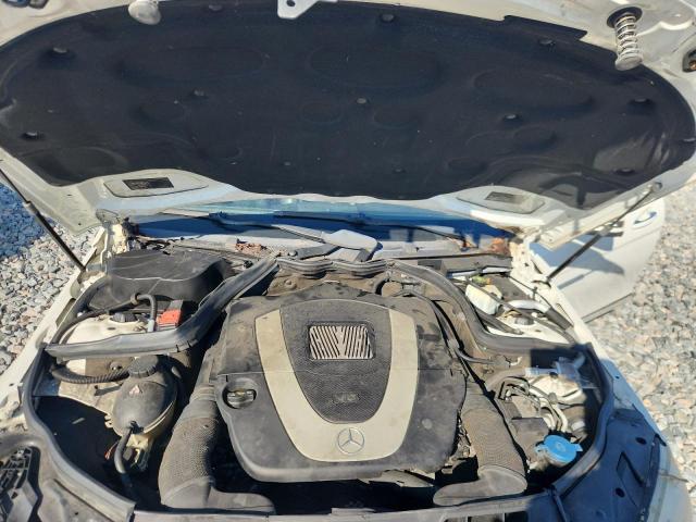 WDDGF8BB3BR151705 - 2011 MERCEDES-BENZ C 300 4MATIC WHITE photo 11