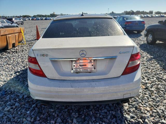 WDDGF8BB3BR151705 - 2011 MERCEDES-BENZ C 300 4MATIC WHITE photo 6