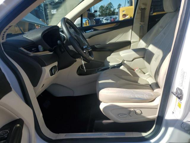 5LMTJ2AH1FUJ33080 - 2015 LINCOLN MKC Weiß Foto 7