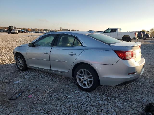 1G11C5SL9FF111418 - 2015 CHEVROLET MALIBU 1LT ვერცხლისფერი ფოტო 2
