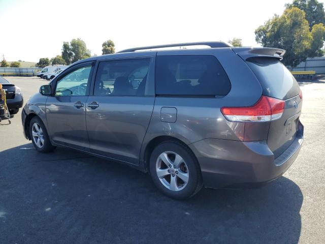 5TDKK3DC3BS089362 - 2011 TOYOTA SIENNA LE GRAY photo 2