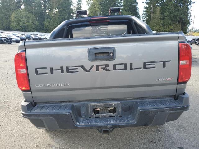 1GCGTEEN4M1118897 - 2021 CHEVROLET COLORADO ZR2 GRAY photo 6
