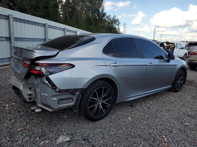 4T1G11AK0PU823317 - 2023 TOYOTA CAMRY SE NIGHT SHADE SILVER photo 3