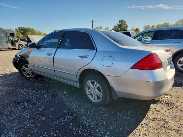 1HGCM56837A059626 - 2007 HONDA ACCORD EX 银色 照片 2