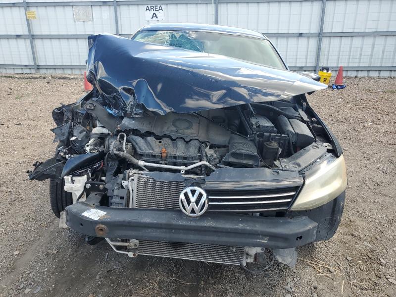 3VWDP7AJXDM216077 - 2013 VOLKSWAGEN JETTA SE BLACK photo 5