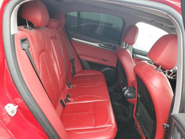 ZASFAKPN6J7B98152 - 2018 ALFA ROMEO STELVIO SPORT Rot Foto 11