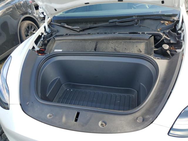 7SAYGDEE5PF684178 - 2023 TESLA MODEL Y Белый фото 11